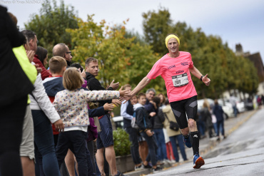 Running Loire Valley Marathon de Tours