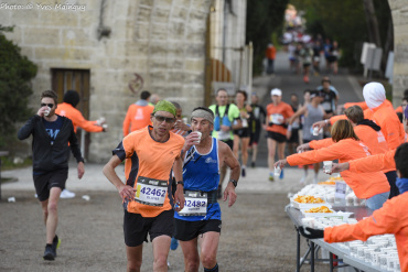 https://www.runningloirevalley.com/benevoles